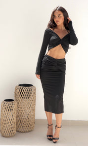 Female model wearing Bailey Twist Co-ord - Black- showcasing the latest ladies fashion with free delivery 