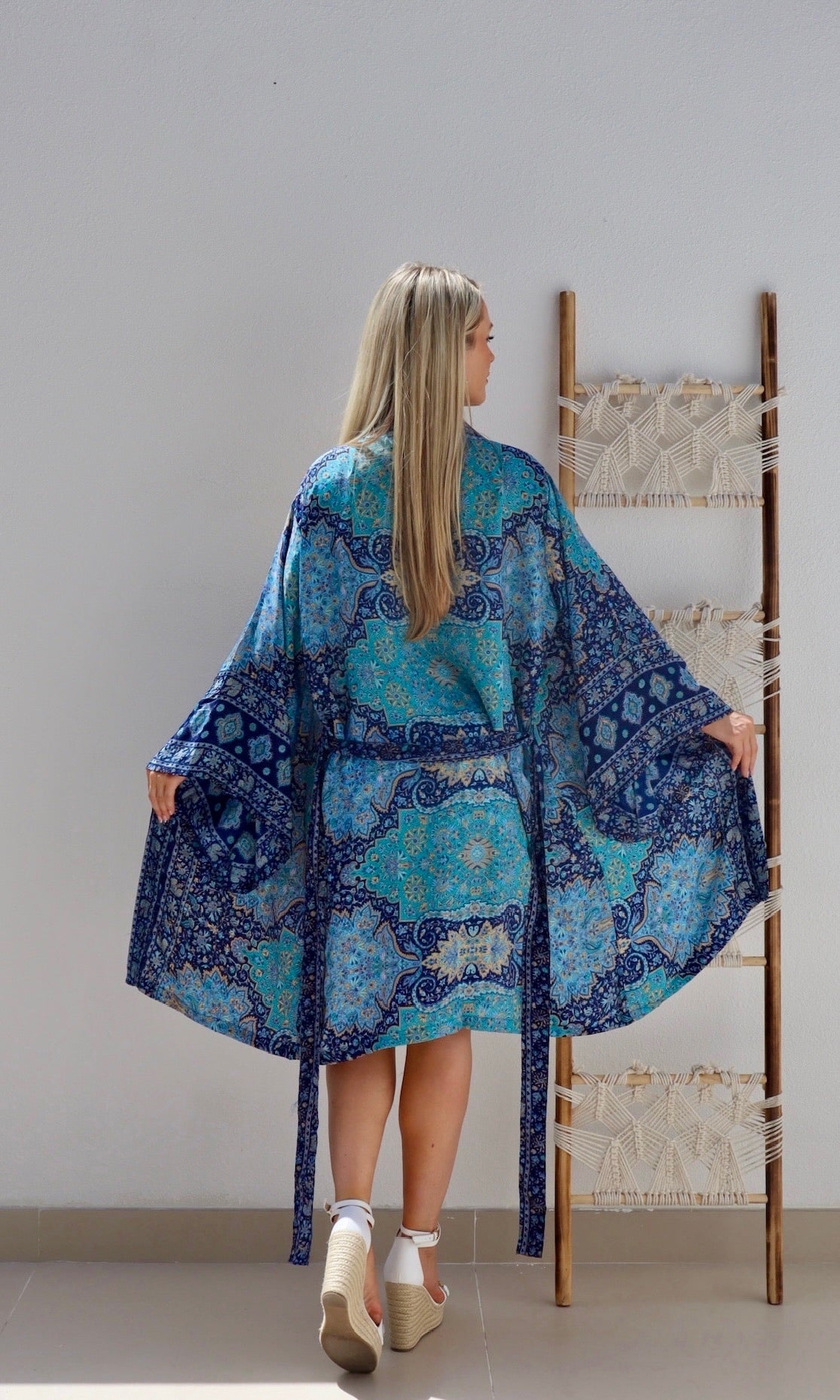 Victoria Short Kimono - Blue